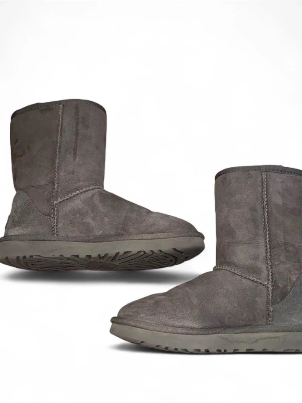 UGG classic short